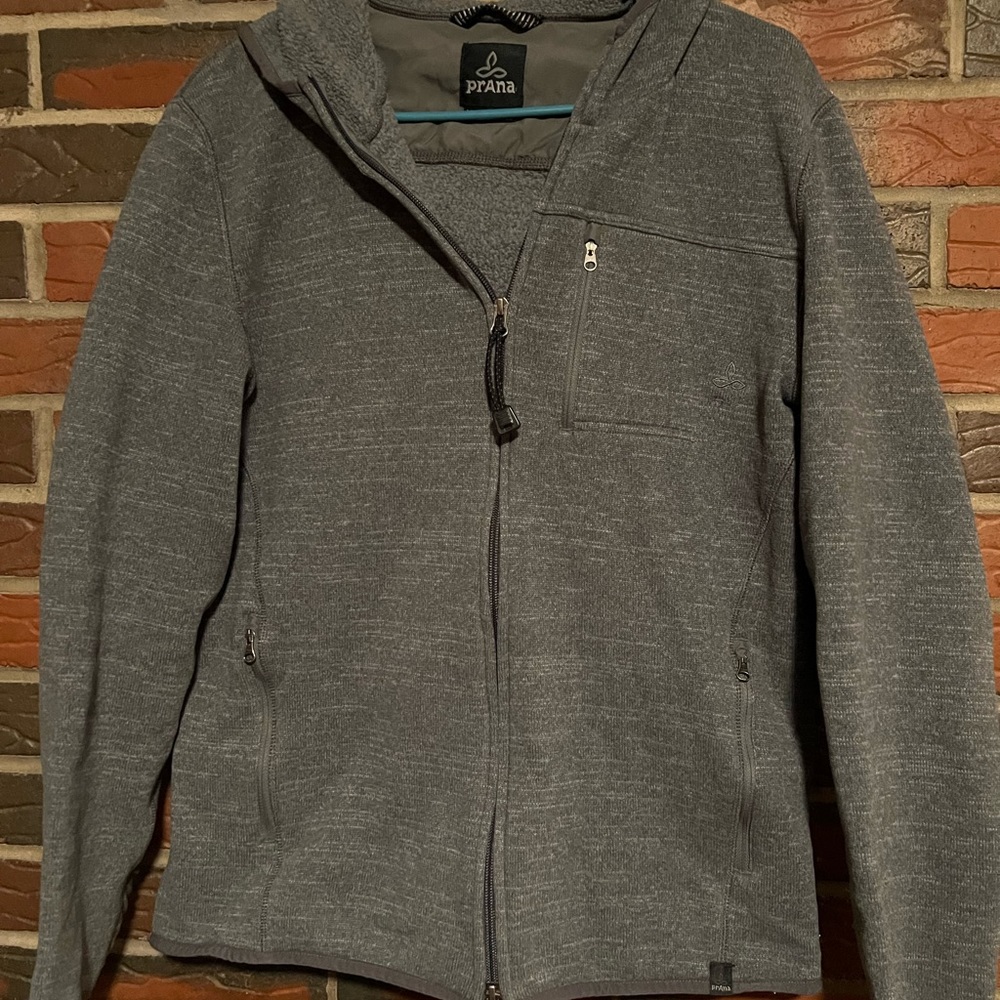 Prana hooded sweat shirt